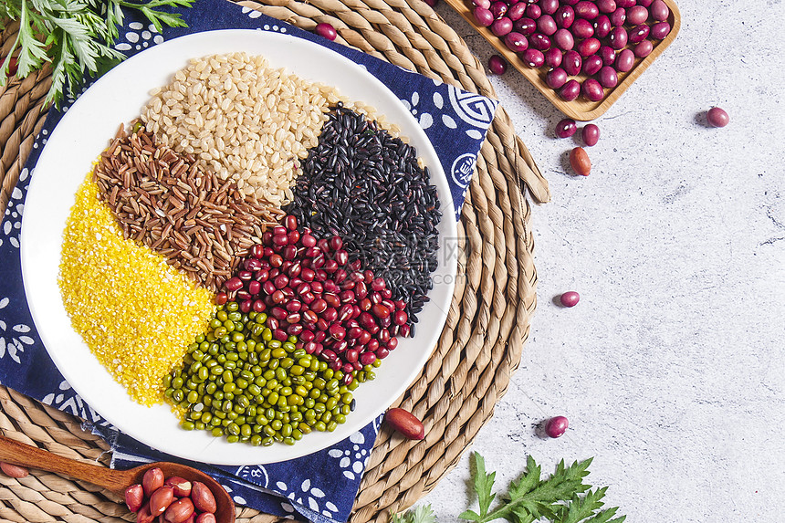 安费诺(APH.US)计划以105亿美元收购康普(COMM.US)的宽带连接业务