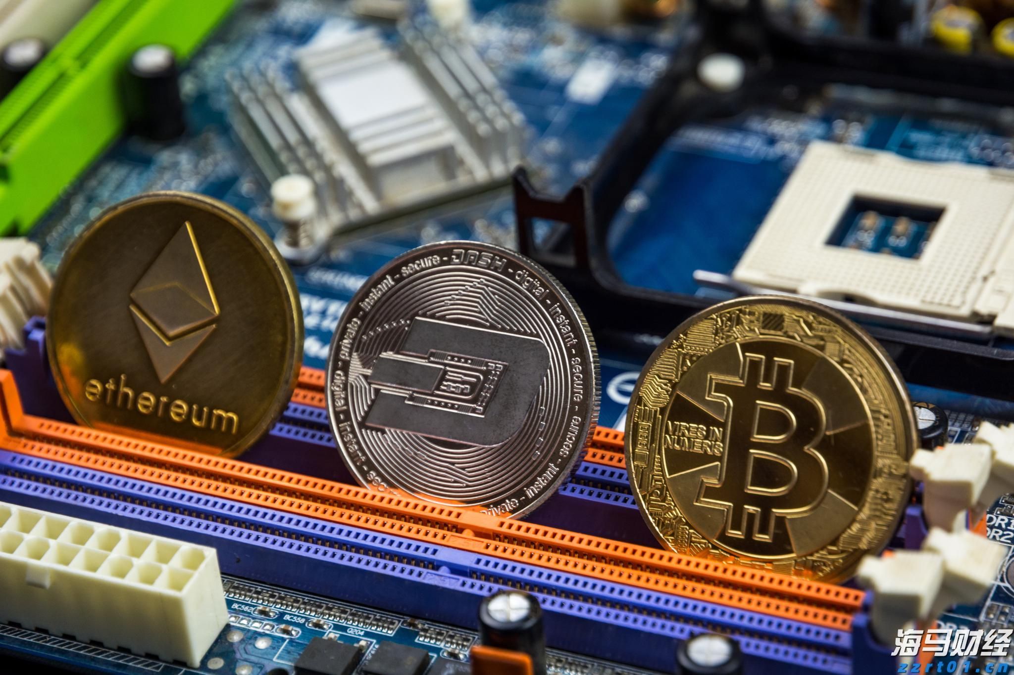 国家外汇管理局:7月银行结汇16700亿元人民币 售汇15070亿元人民币