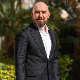 券商晨会摘要 | 看好权益市场，重点关注科技、消费及“反内卷”领域